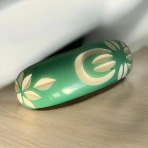 Green and Cream Floral Bangle